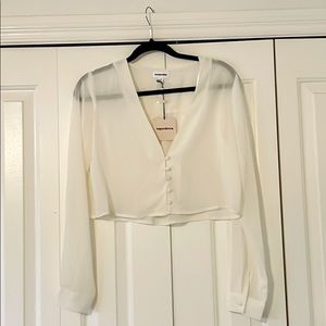 BELINDA BUTTON UP by Superdown